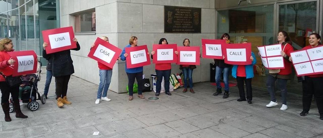 Protesta de Stop Desahucios San Vicente en una imagen reciente.