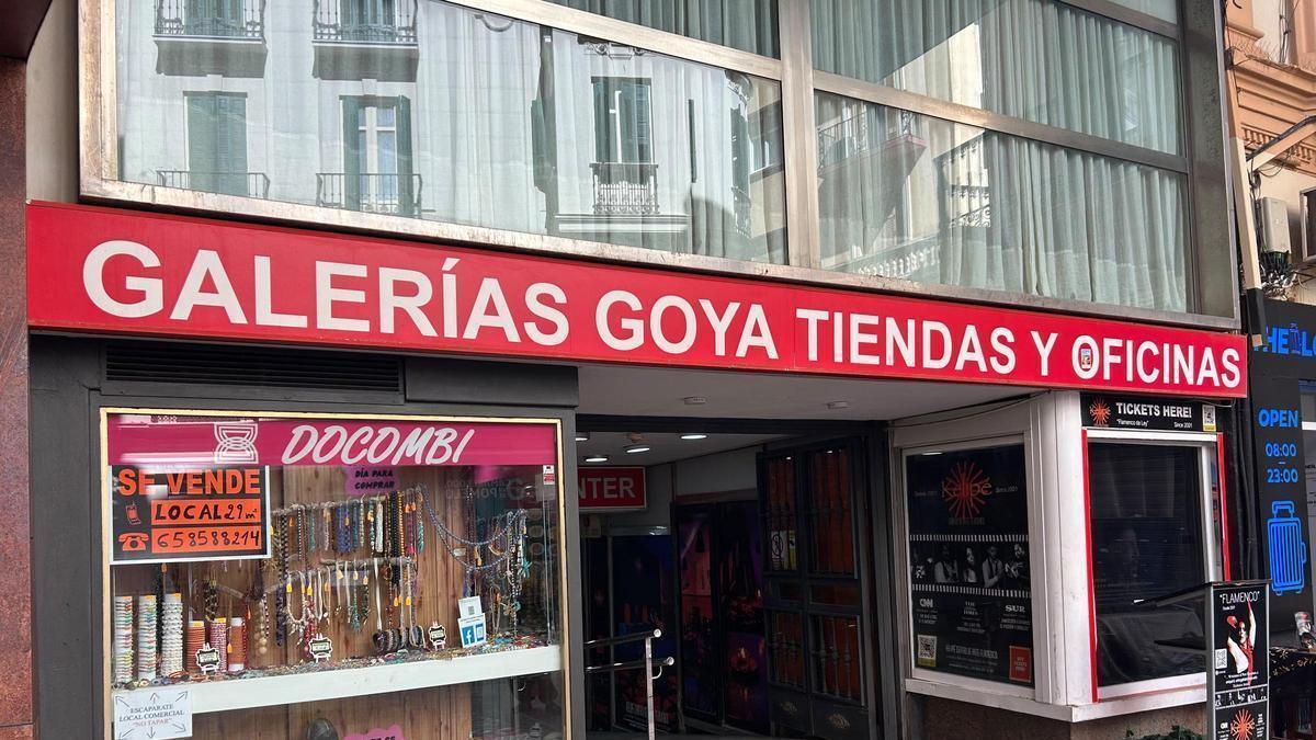 Tienda de bisutería Docombi, ubicada en las Galerías Goya