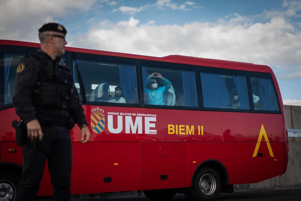 Operativa para desembarcar a los pasajeros del 'Hondius' en Tenerife
