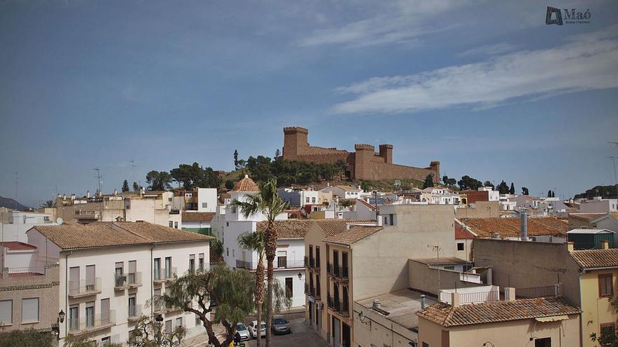 Reconstrucció de El Castell de la Patà en el paisatge actual de El Puig de Santa María. | A.P.