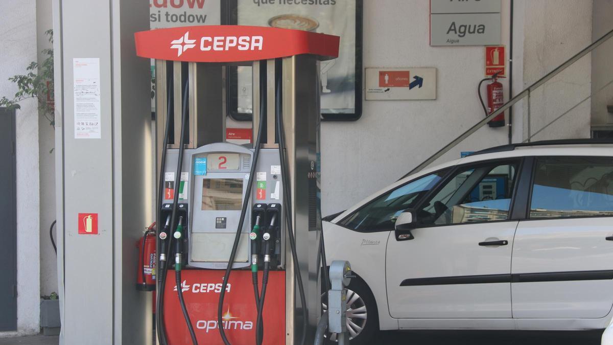 Un sortidor en una gasolinera