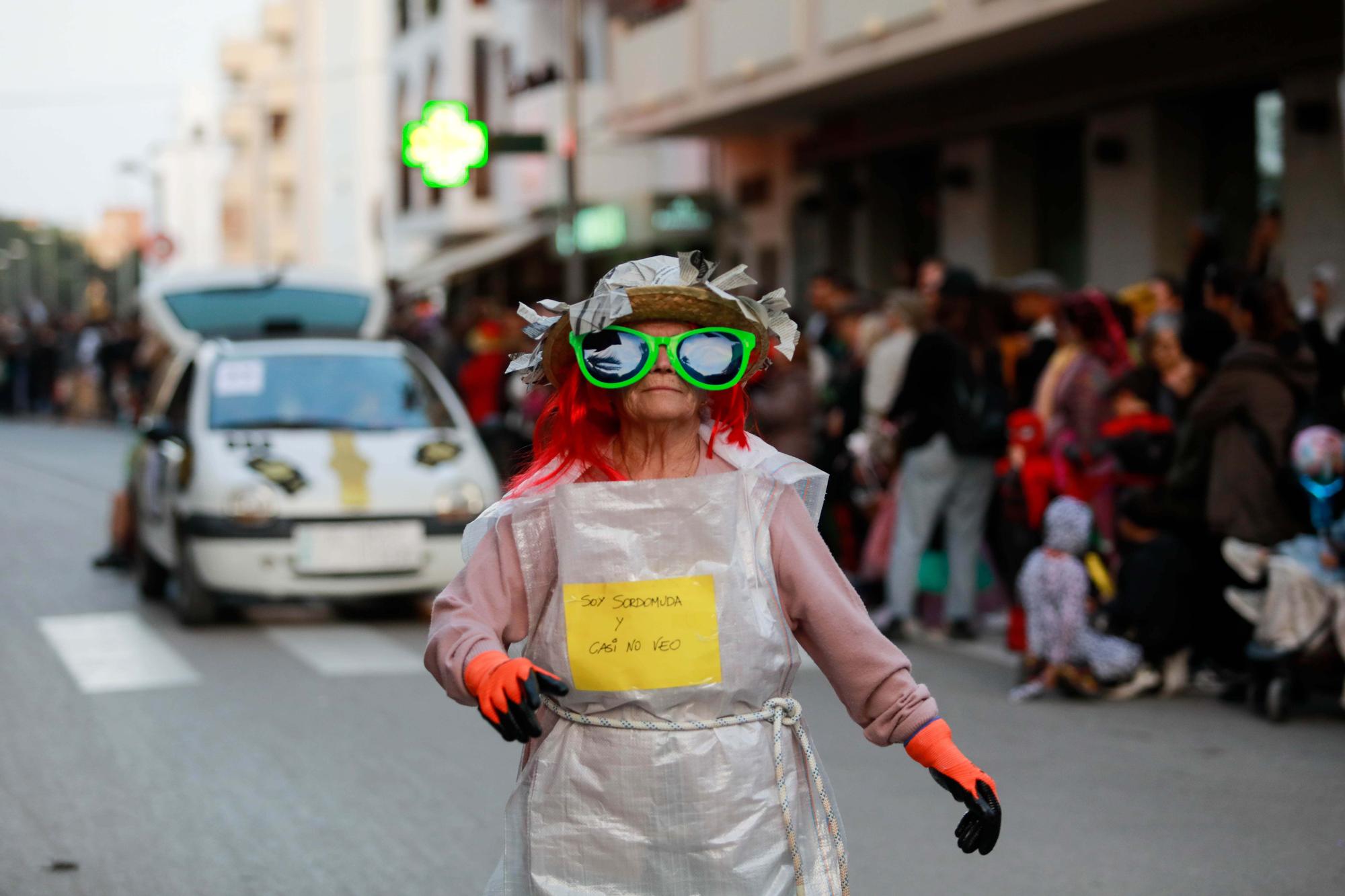 Todas las imágenes de la rúa de carnaval 2023 en Santa Eulària