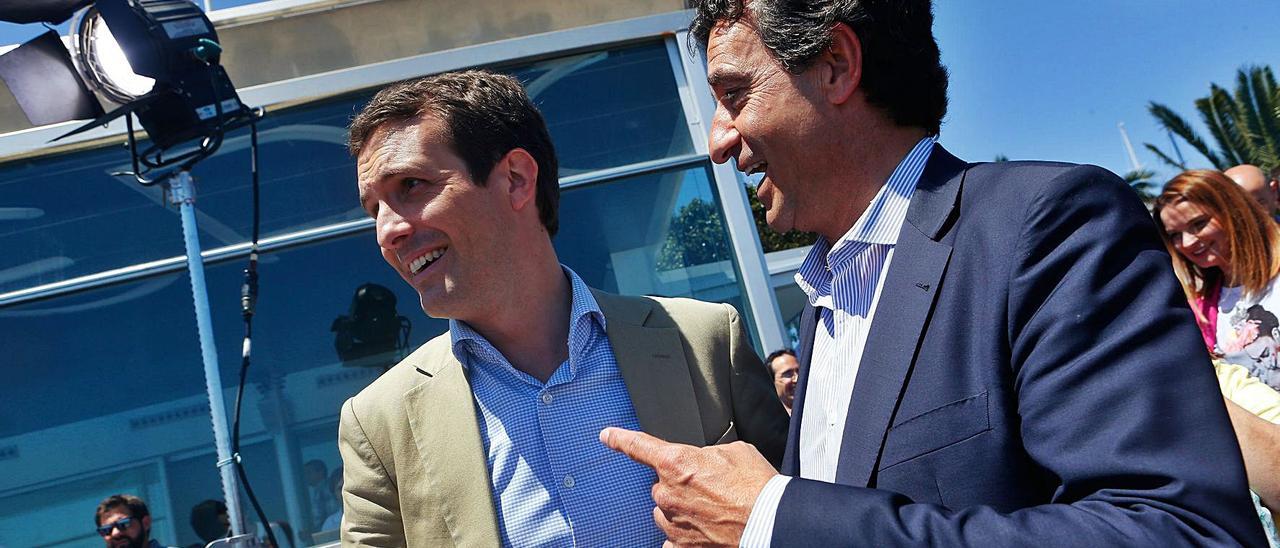 Company junto a Casado en la campaña de 2019.