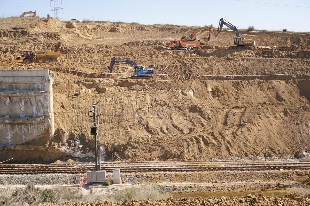 Trabajos de recuperación de la línea de alta velocidad en Álora