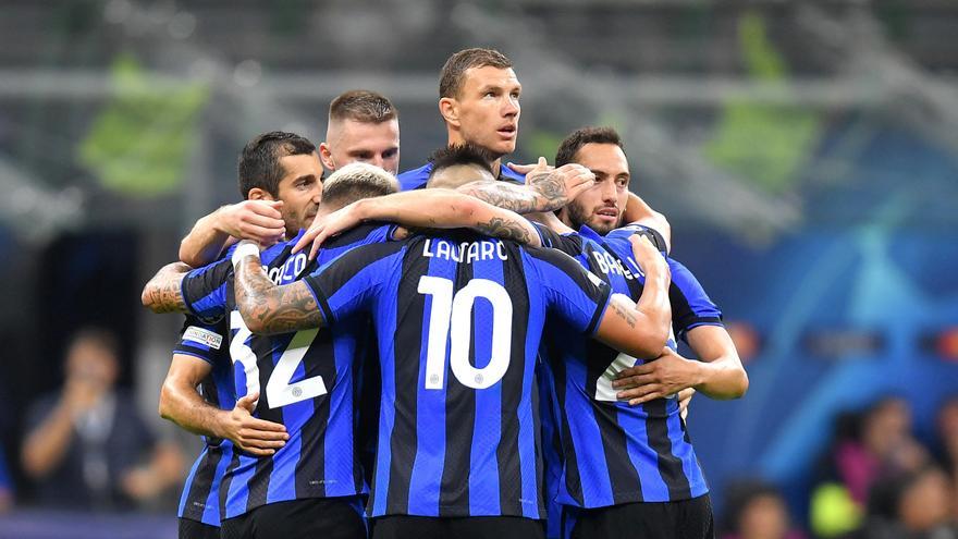 El Inter envía al Barça al sótano de Europa tras aplastar al Viktoria