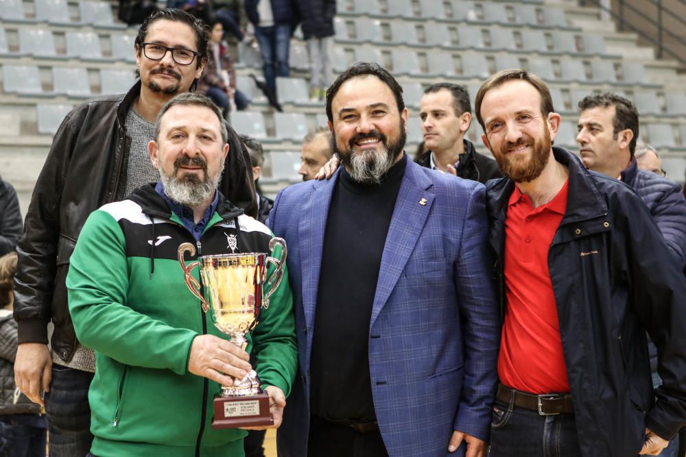 Los Moros y Cristianos de Alcoy celebran su Trofeo Filaes 2019