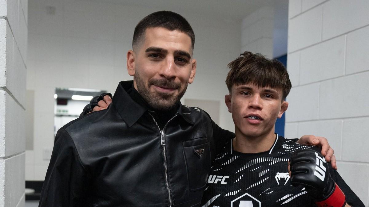Topuria y Kavanagh en el pasado UFC London