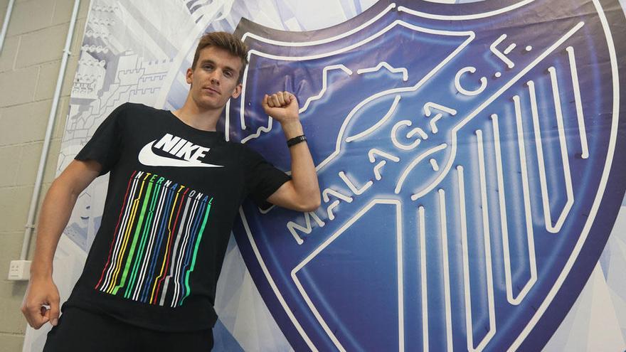 Diego Llorente.