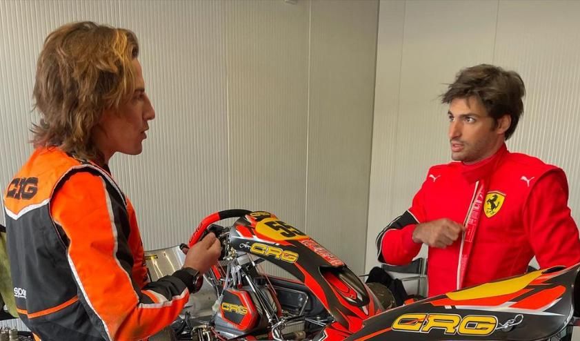 ¿Quién es el castellonense que apoya a Carlos Sainz Jr?