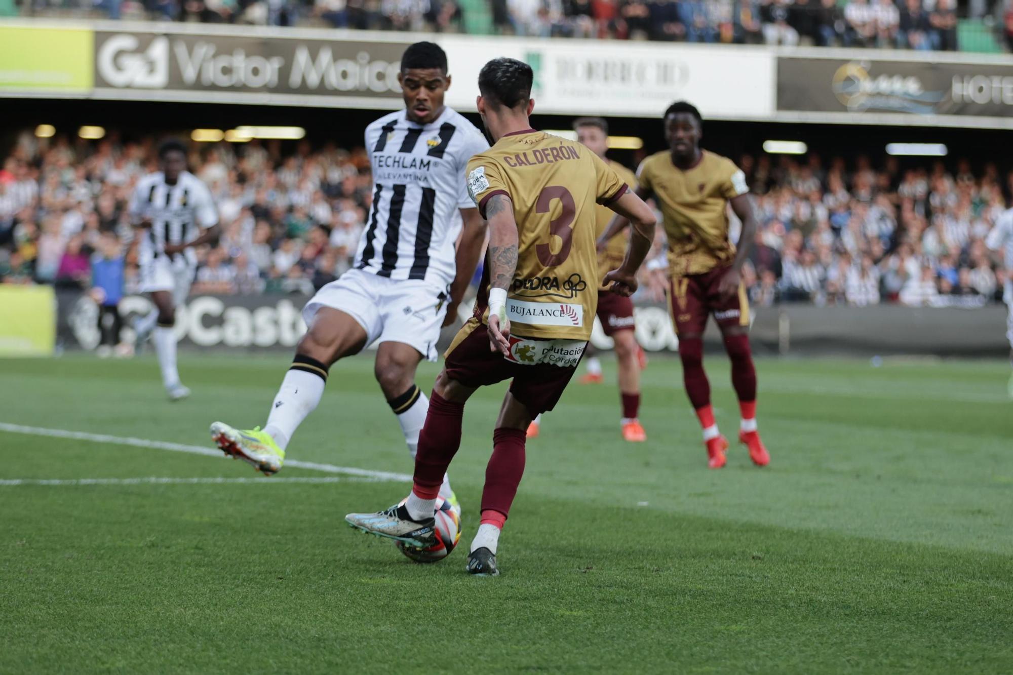 Castellón-Córdoba CF: las imágenes del partido en Castalia