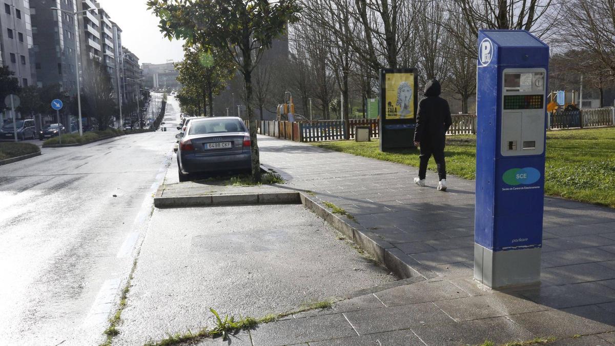 Choque frontal pola zona ORA tras a saturación no Clínico: a oposición xa esixe a retirada &quot;inmediata&quot;