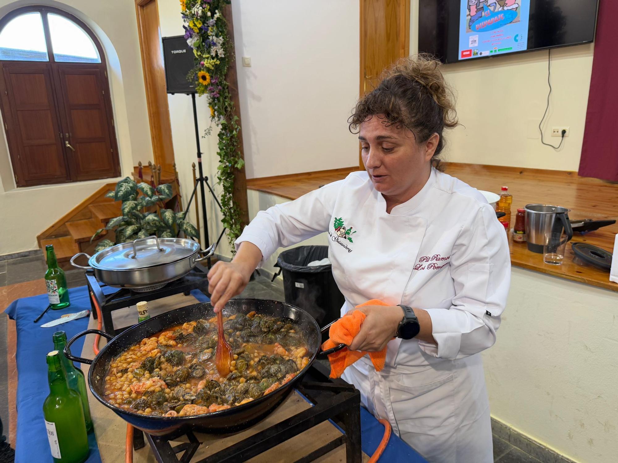Así fue la masterclass de la guisandera Pilar Ramos con las llámparas como protagonistas en Quintes