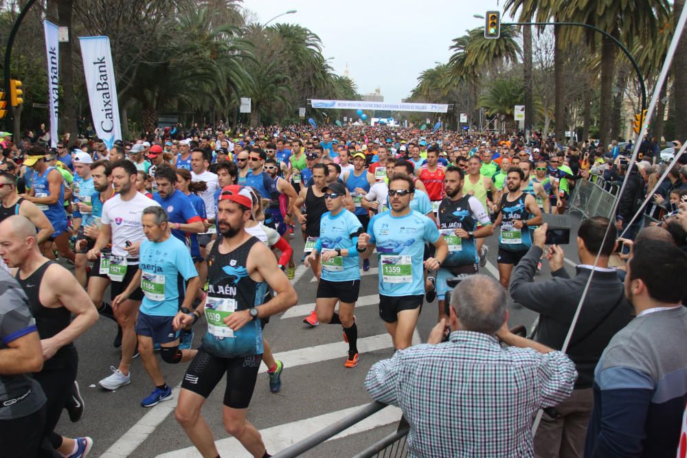 Búscate en la XXIX Media Maratón de Málaga