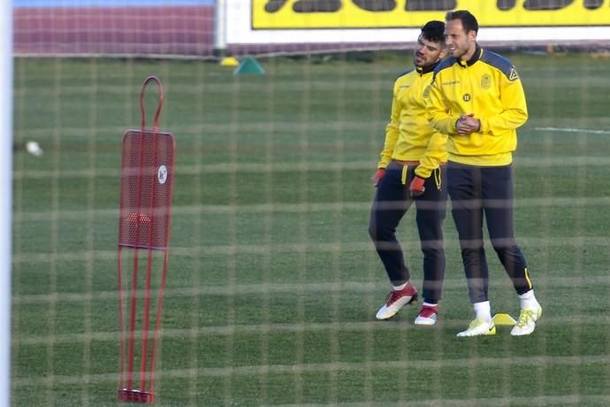 ENTRENAMIENTO DE LA UD LAS PALMAS