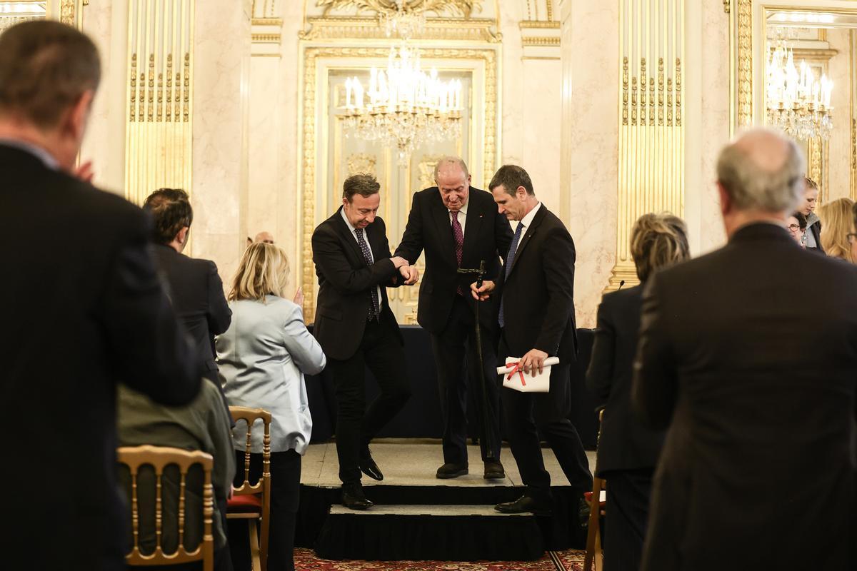 El Rey emérito de España, Juan Carlos I, asiste a la 35ª edición de la "Journée du Livre Politique", un evento anual dedicado a los libros de política, en la Asamblea Nacional de Francia en París El Rey emérito de España, Juan Carlos I, asiste a la 35ª edición de la "Journée du Livre Politique", un evento anual dedicado a los libros de política, en la Asamblea Nacional de Francia en París