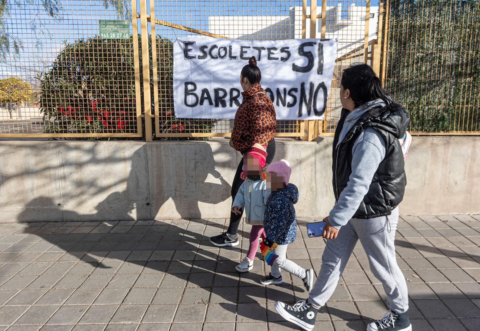 Els Xiquets "acoge" a los niños de los 7 Enanitos