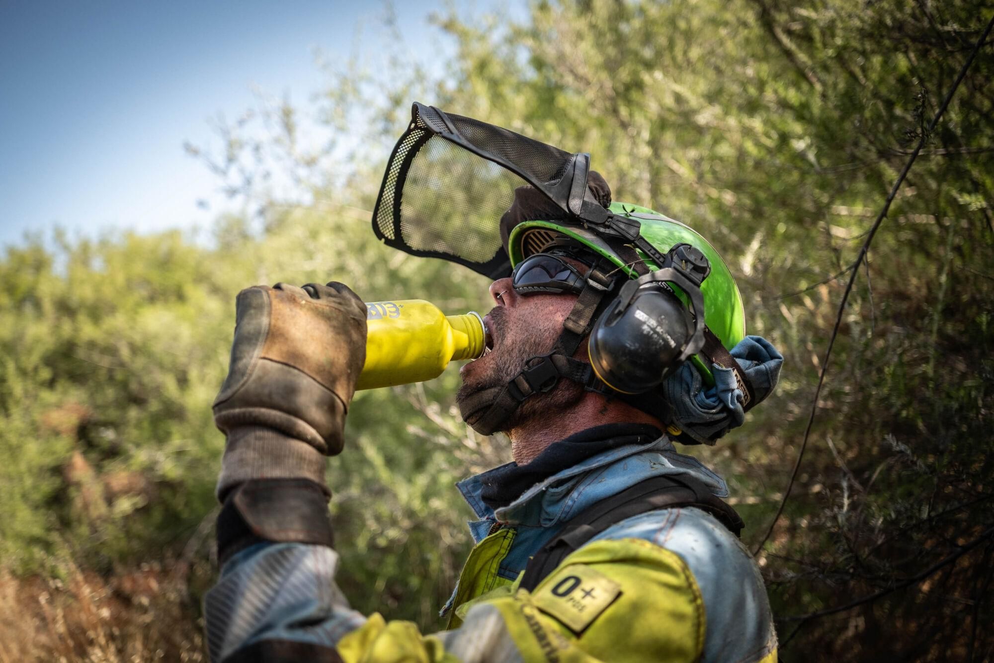 Control del incendio en Tenerife