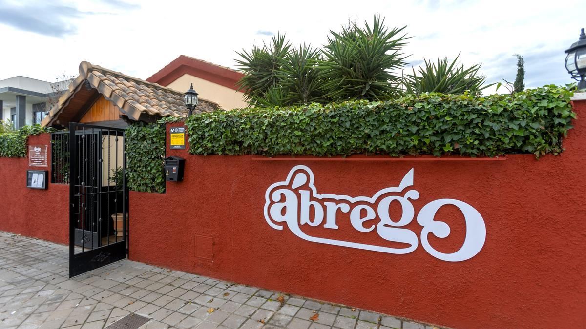 El nuevo restaurante Ábrego se ubica en la Calle Deportista Alejandra Quereda 4.