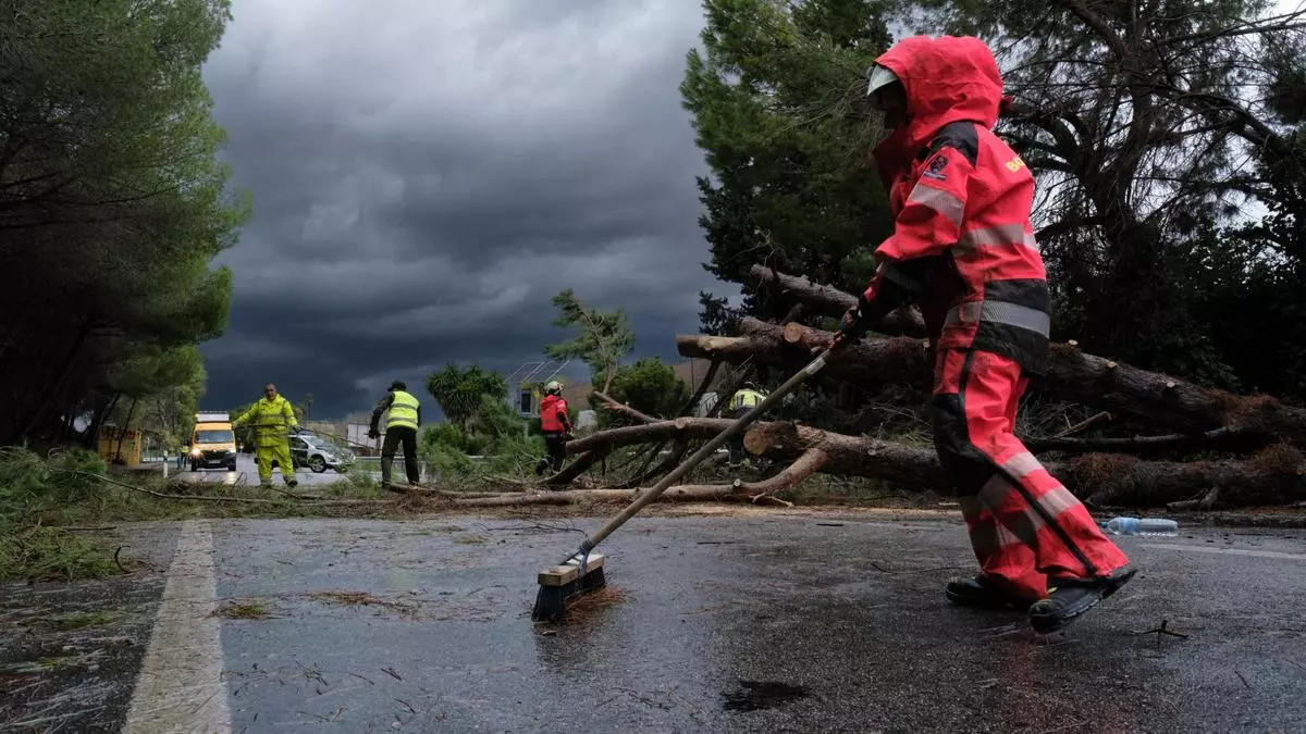 Cártama reabre la circulación por la carretera A-7057