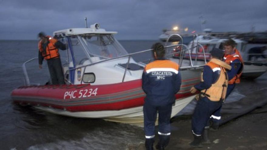 Más de 100 personas mueren en un naufragio en el Volga