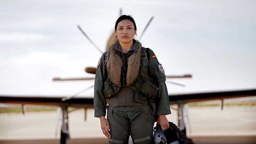 Priscila Sánchez Correa, capitán piloto.