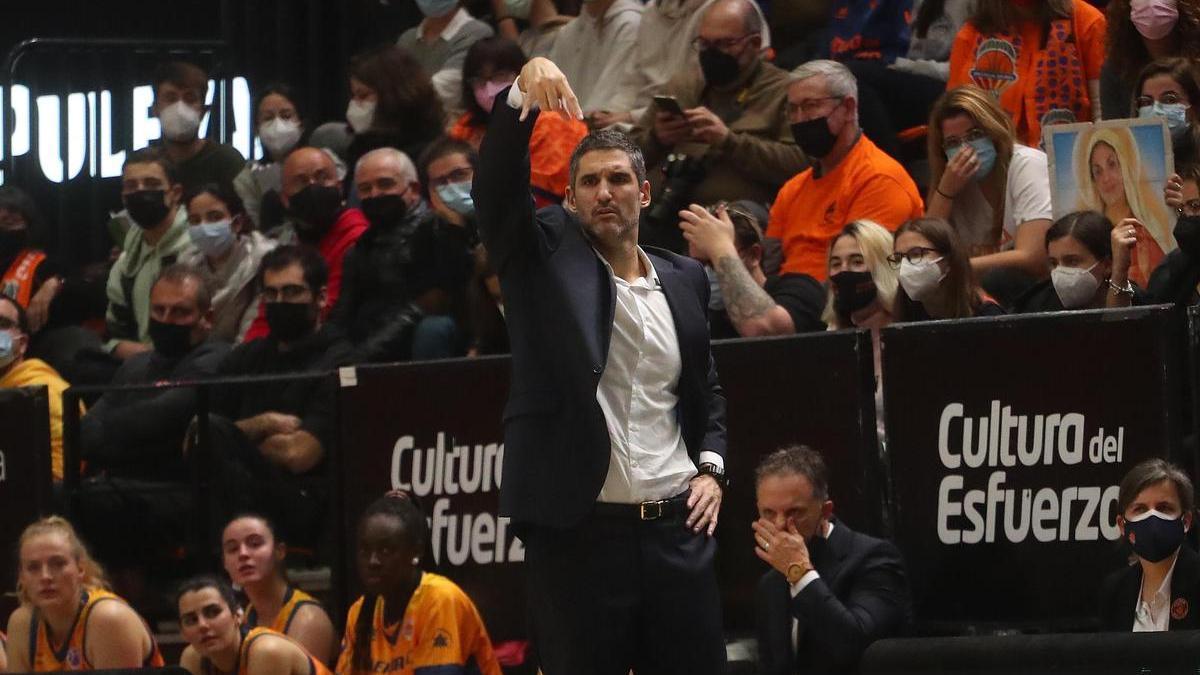 Rubén Burgos, en uno de los últimos partidos del Valencia Basket en La Fonteta