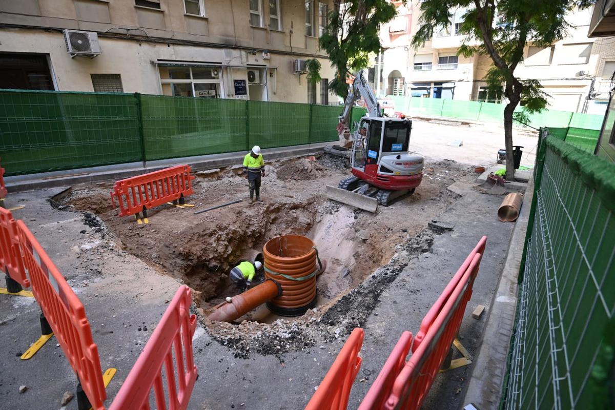 Uno de los colectores instalados en la zona por Aigües d'Elx