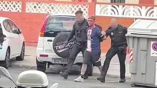 Cuatro detenidos al huir de la Policía y arrollar a un hombre en Las Palmas