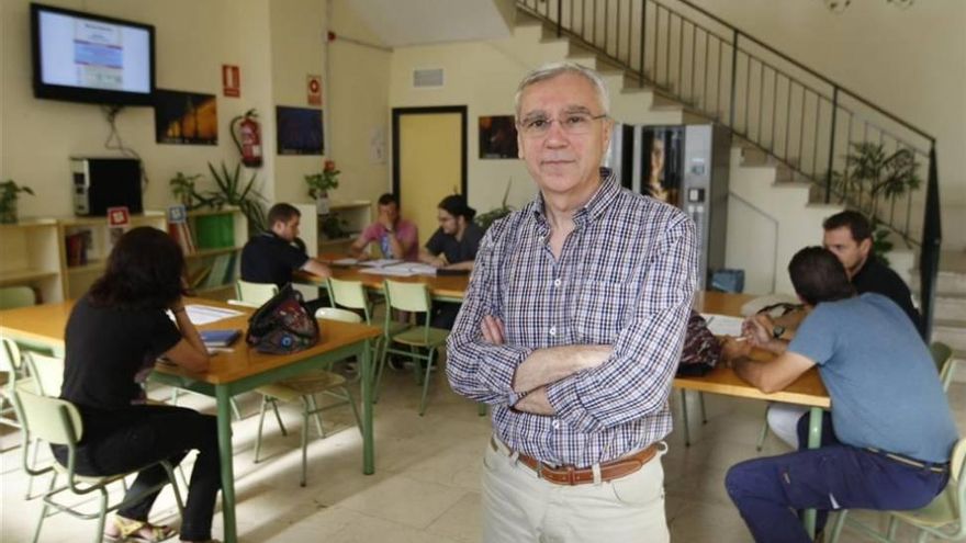Juan Manuel Valle: "Nuestro centro está pensado para las personas adultas"
