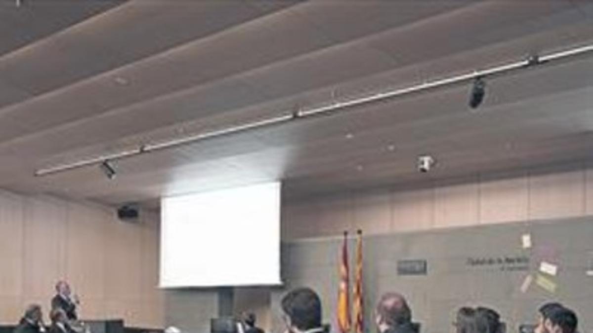 Presentación del informe concursal de Husa, ayer en Barcelona.