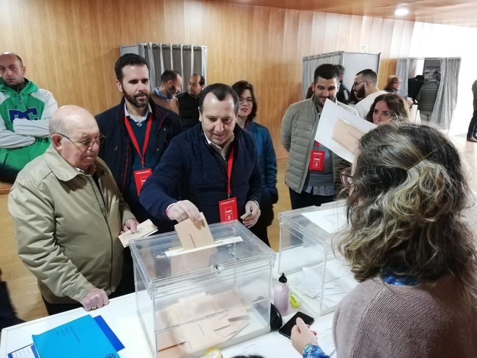 José Luis Ruiz Espejo vota en Antequera