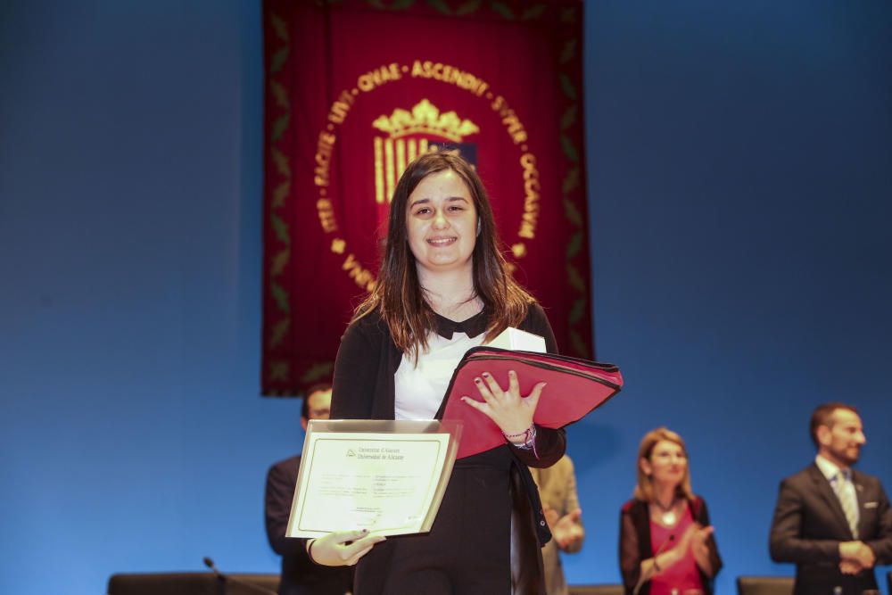 150 alumnos recogen en la UA sus diplomas de la Olimpiada del Saber