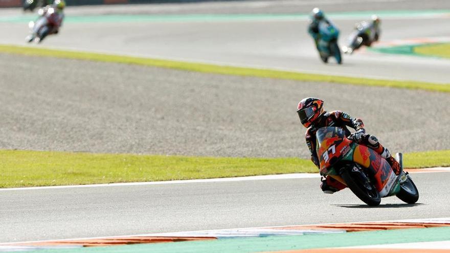 El campeón de Moto3 logra la pole que le faltaba