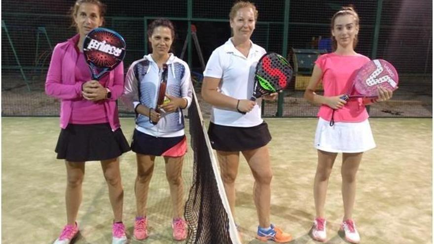 Alto nivel en el torneo nocturno de pádel