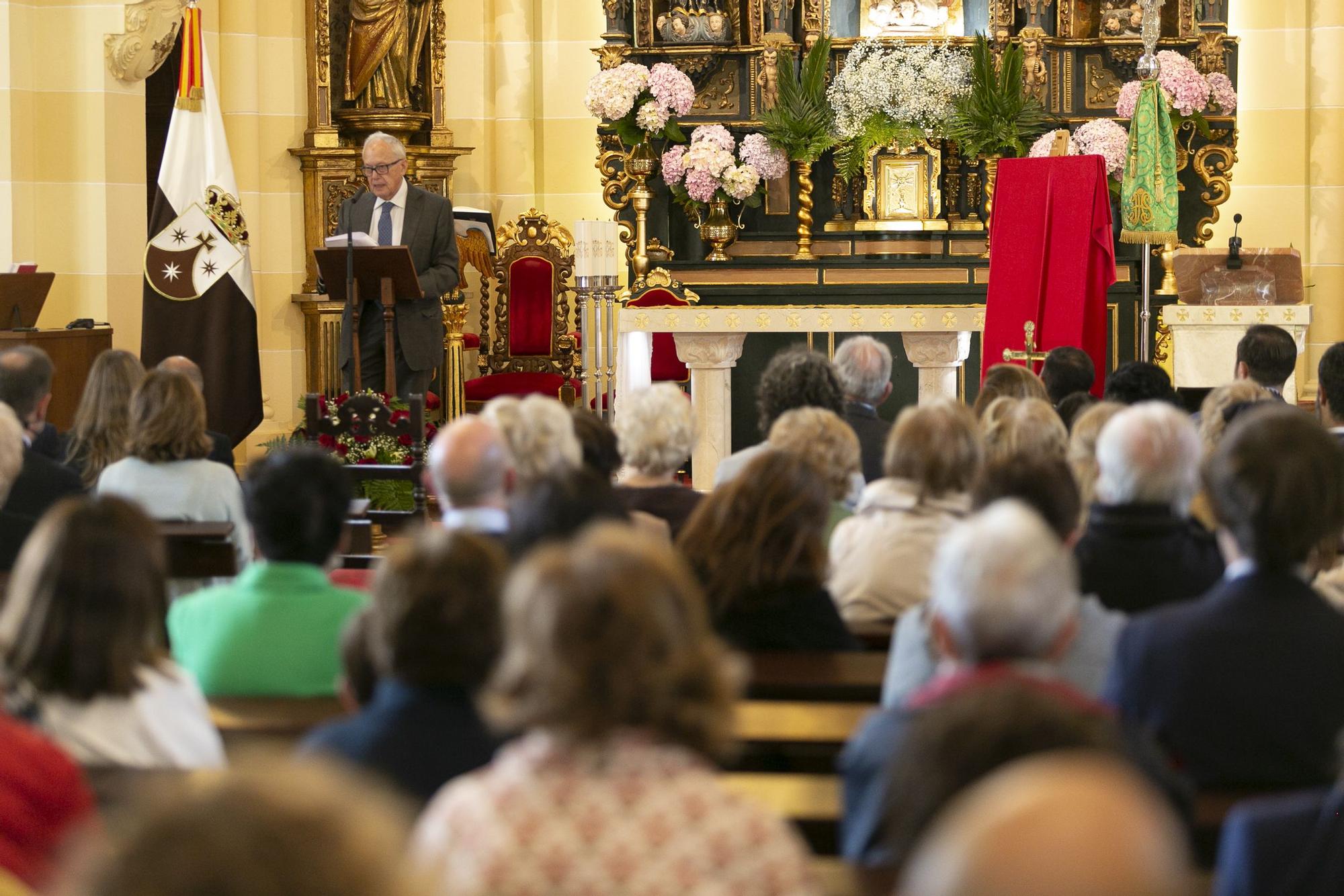 José Manuel Vaquero ofrece el pregón de las fiestas del Carmen en la iglesia de Salinas