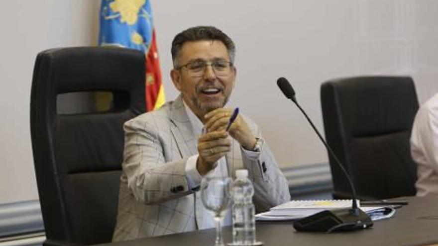 El presidente del Consorcio, el socialista Manuel Pineda.