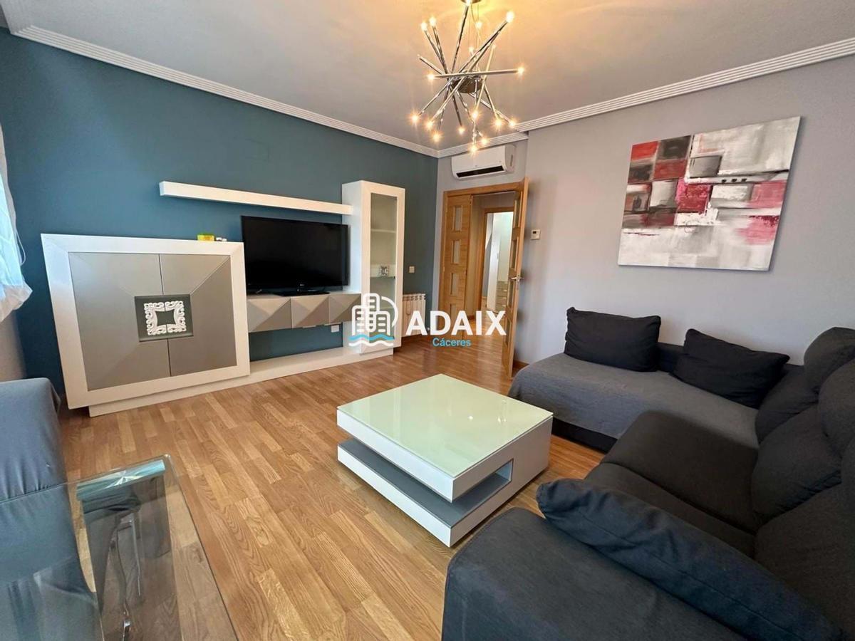 Piso en Nuevo Caceres.