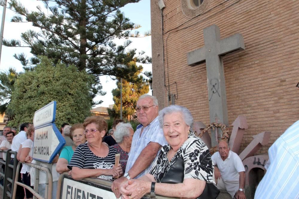 Los aljorreños protestan por la retirada del monum