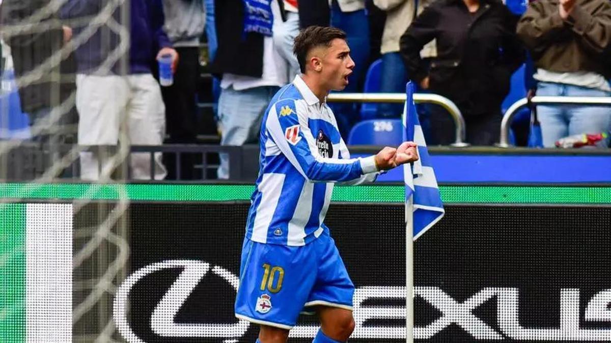 Yeremay Hernández celebra un gol esta temporada con el Deportivo.