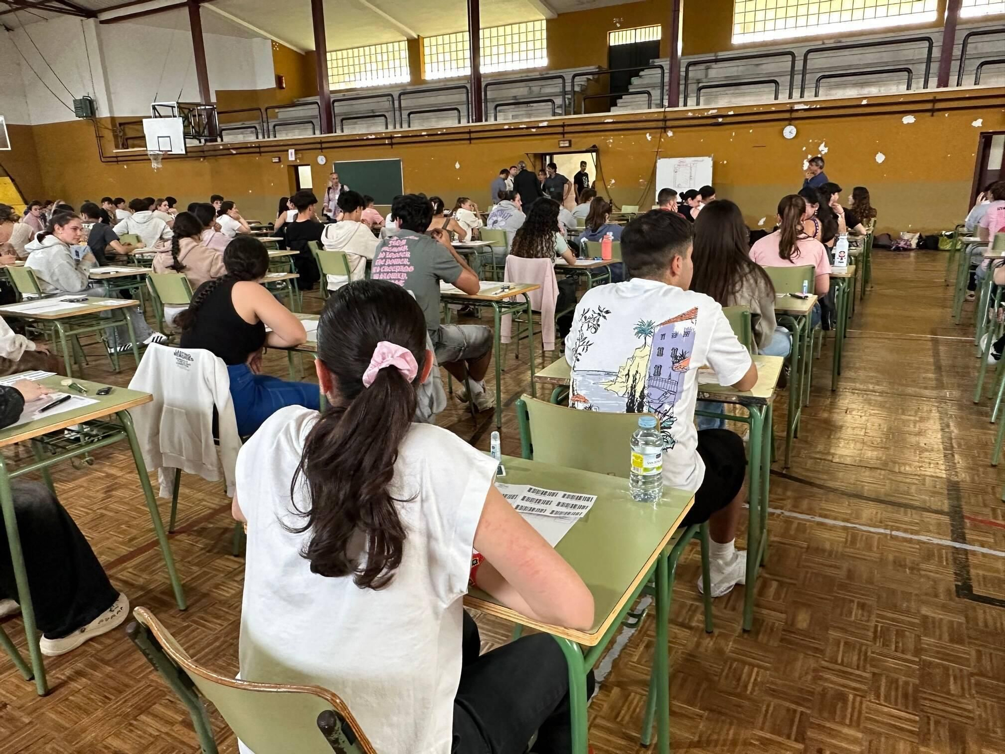 EN IMÁGENES: Así se vivió la primera jornada de la PAU en Asturias