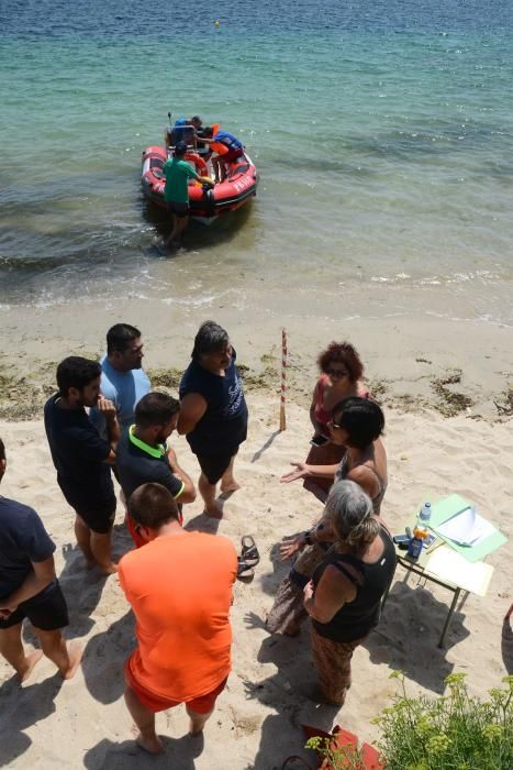 Los socorristas presentados en Bueu no llegan para cubrir las plazas y quedan dos vacantes. Moaña cubrirá sin problemas el arenal de O Con, pero solo se presentaron 14 candidatos de los casi 50 inscri