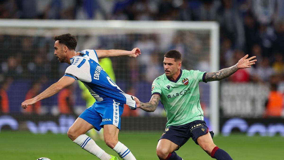 El Espanyol sigue sin ganar en 2026 y se mete en un lío