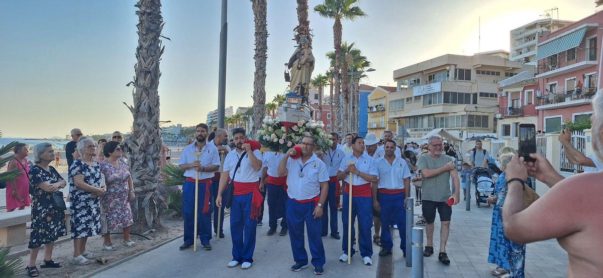 Procesión en La Vila Joiosa.