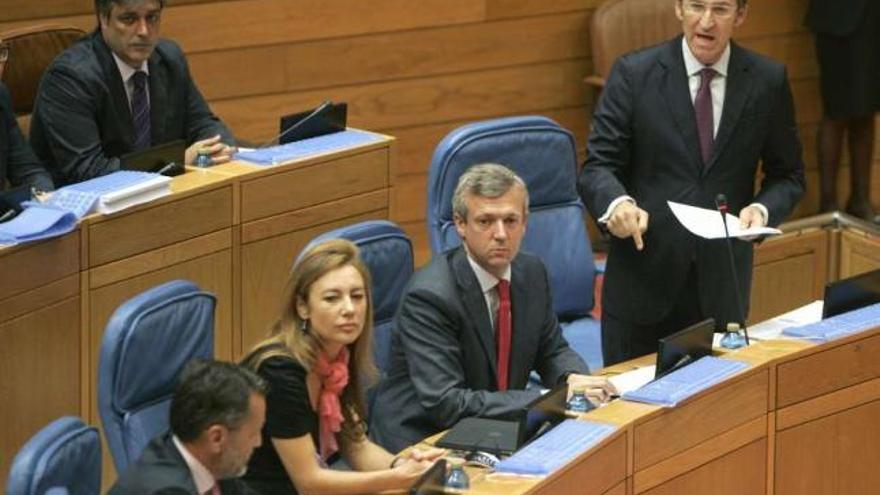 Núñez Feijóo, ayer, durante una intervención en el Parlamento. / tucho valdés