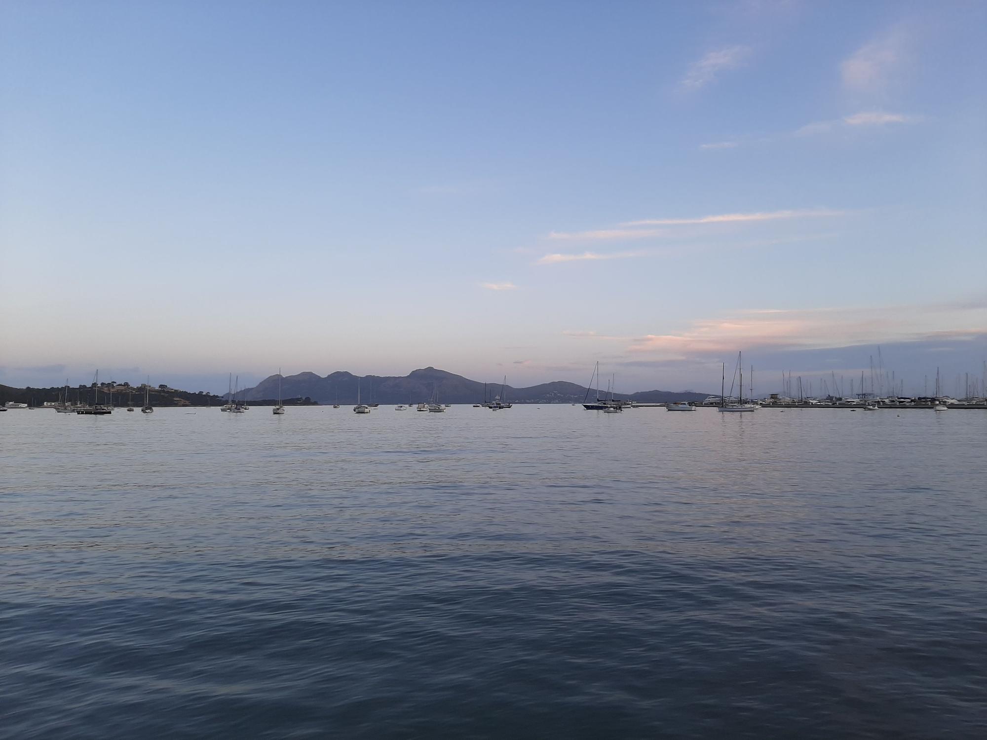 Port de Pollença - ein Urlaubsort auf Mallorca im Winterschlaf