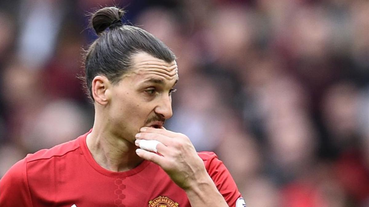 Ibrahimovic no podrá tomar parte en los tres próximos partidos del United