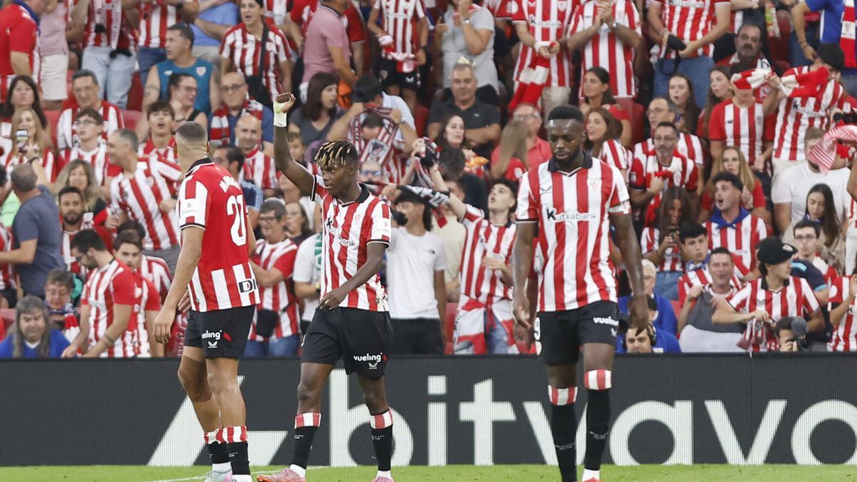 Espectacular ovación a Nico Williams tras su recital ante el Sevilla