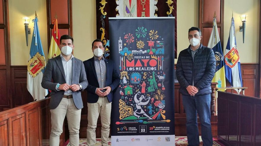 Los Realejos embroiders it with the poster of the Fiestas de Mayo