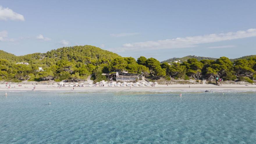El paraíso existe en ses Salines y se llama Beso Beach Ibiza. | | FOTOS: BESO BEACH IBIZA