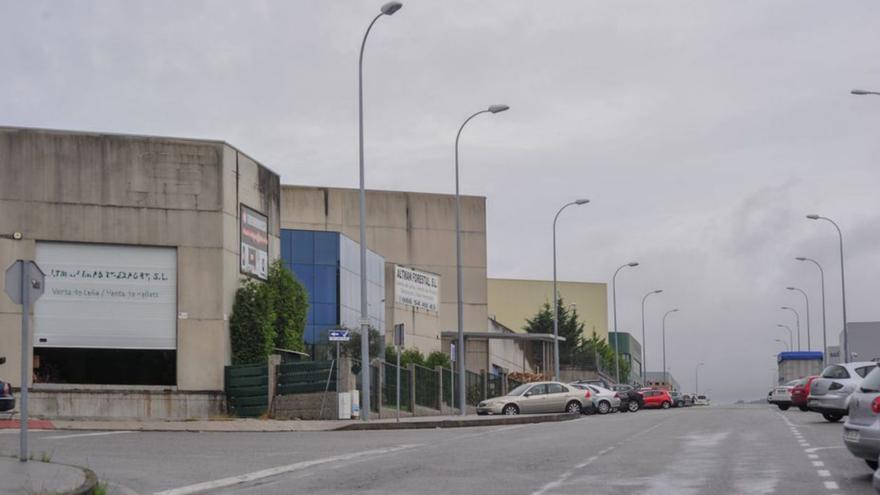 Cambados renueva las cámaras del polígono de Sete Pías para mejorar su imagen